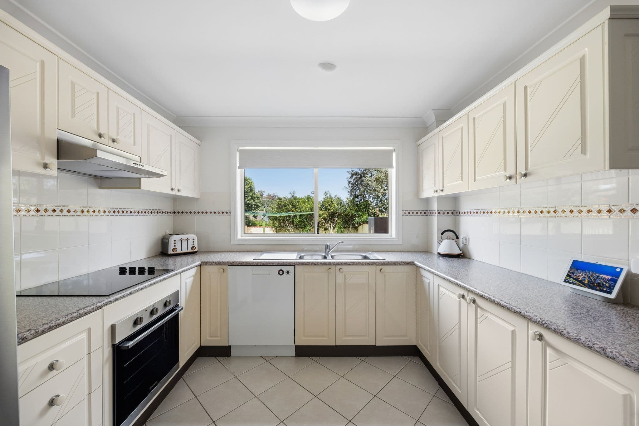 26A Yattenden Crescent, Baulkham Hills NSW 2153, Baulkham Hills - Thumbnail 3