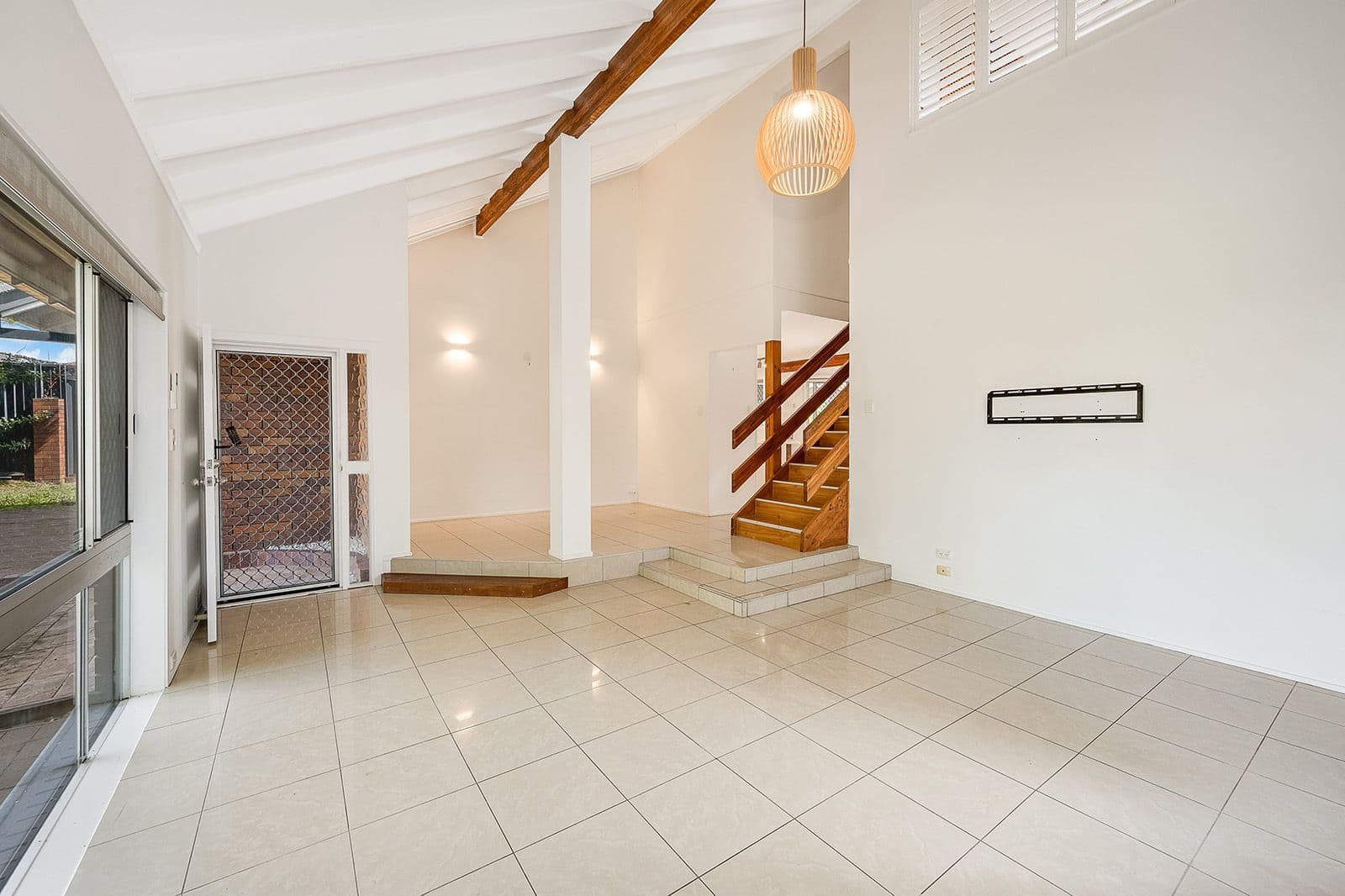 1 Courageous Court, Newport QLD 4020, Newport - Thumbnail 5