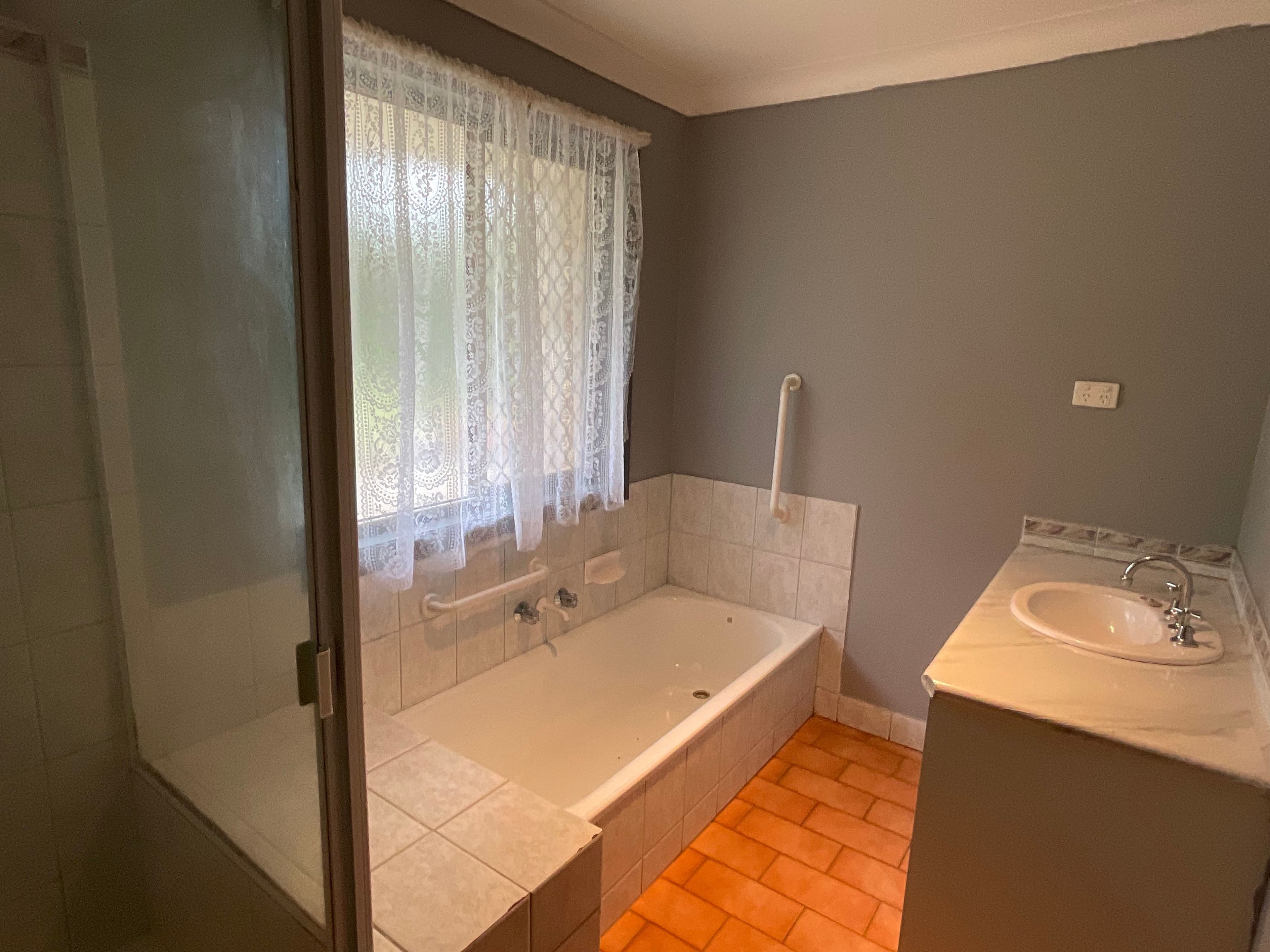 44 Michaels Drive, Goondiwindi QLD 4390, Goondiwindi - Thumbnail 5