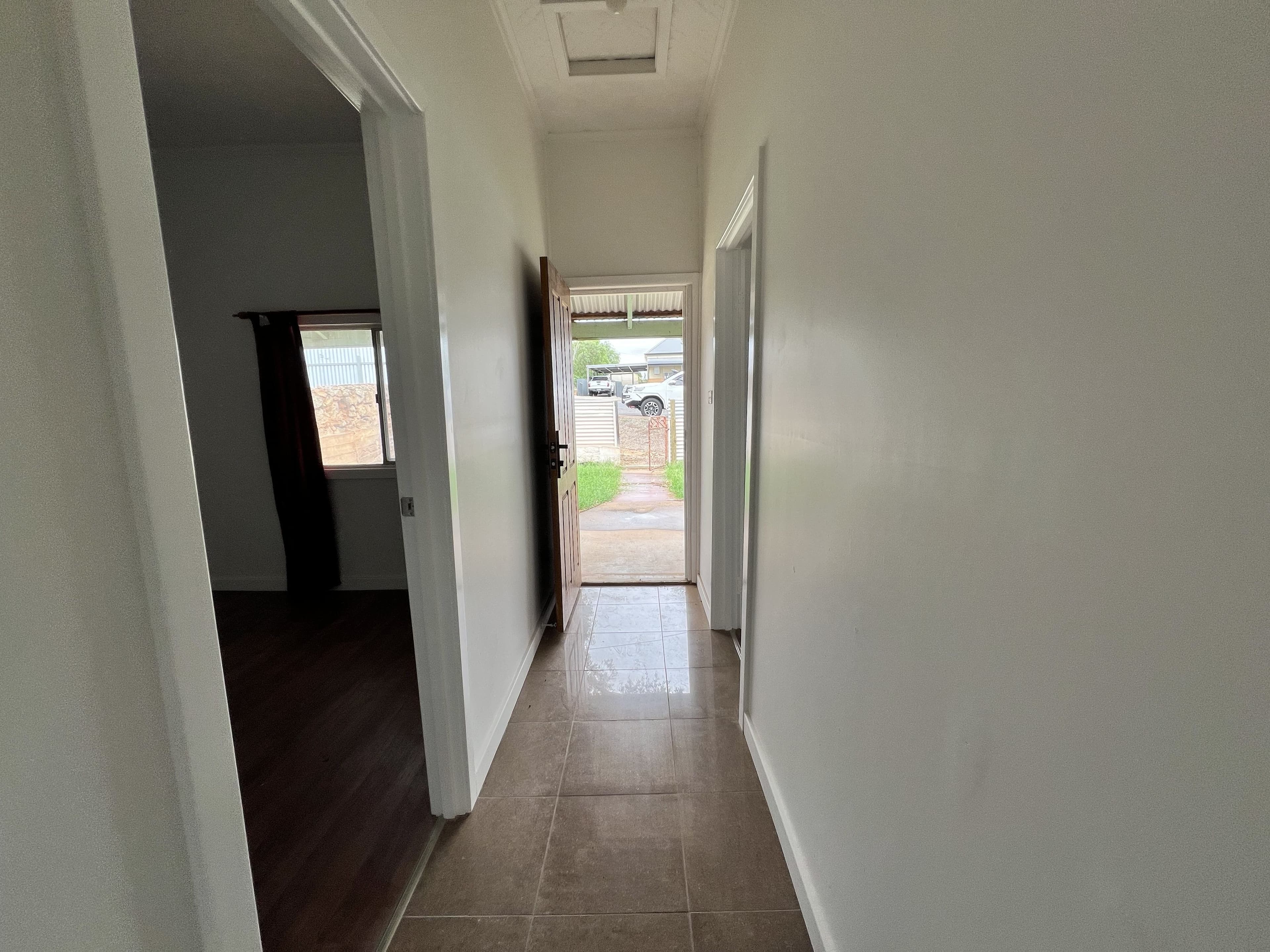 202 Carbon Street, Broken Hill NSW 2880, Broken Hill - Thumbnail 2