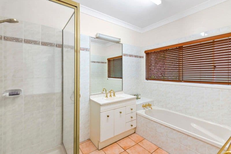 7 Rosemont Court, Mooroobool QLD 4870, Mooroobool - Thumbnail 8