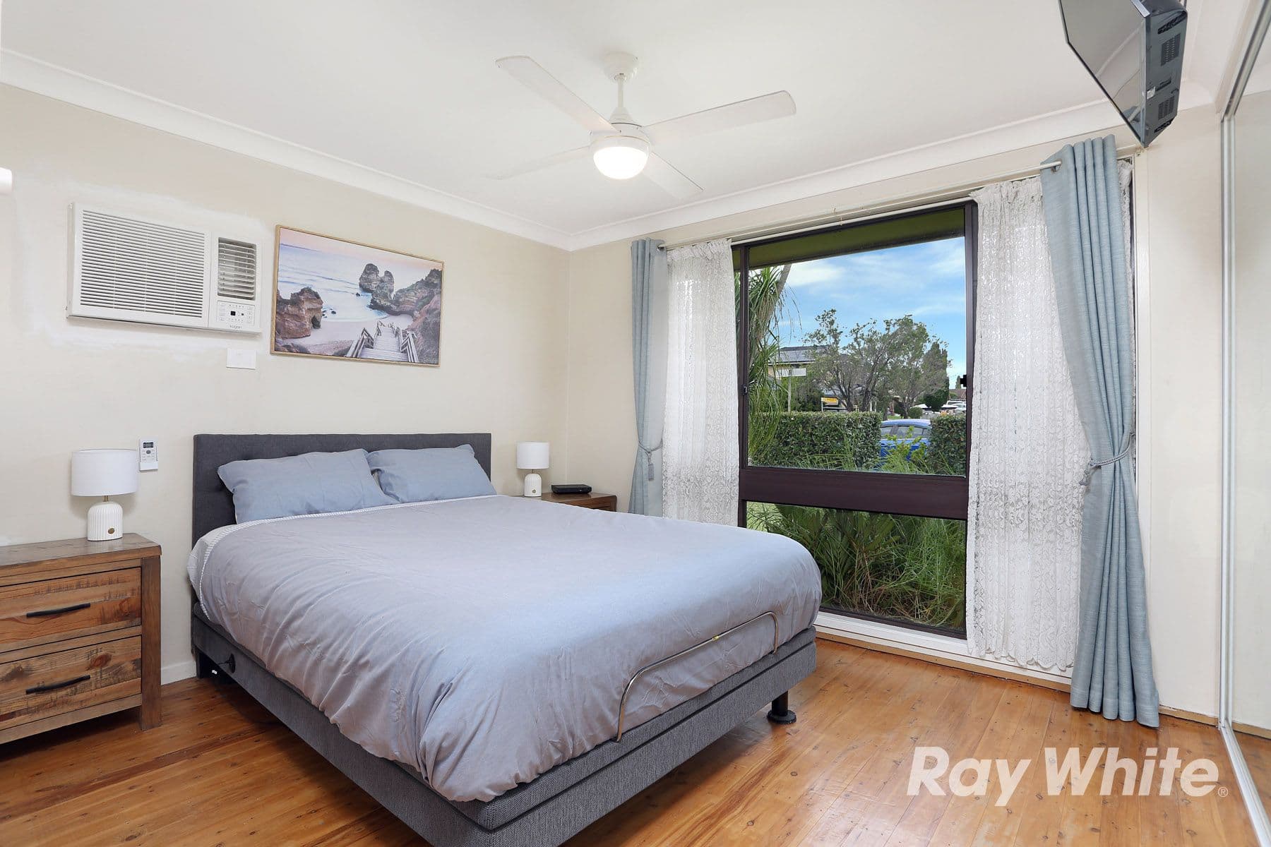 210 Banks Drive, St Clair NSW 2759, St Clair - Thumbnail 5