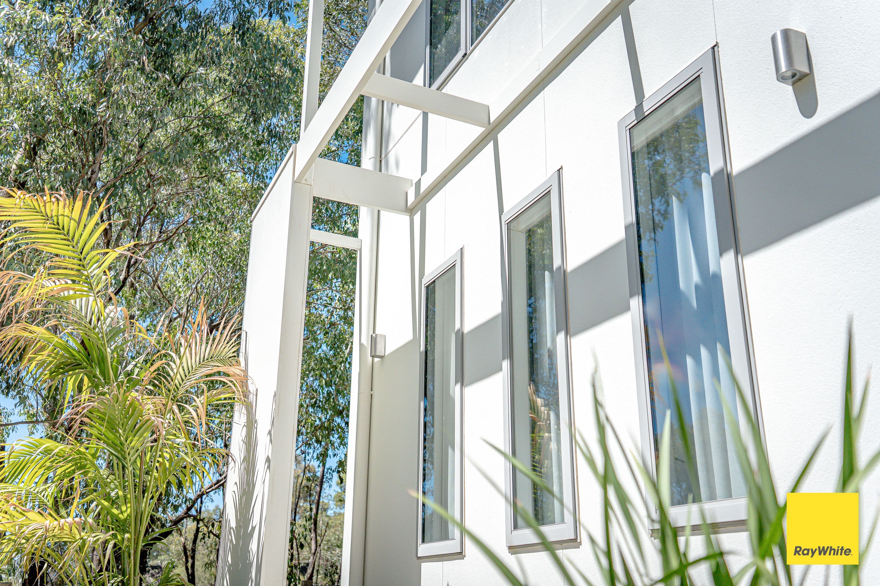 25 Glenelg Drive, Maiden Gully VIC 3551, Maiden Gully - Thumbnail 4