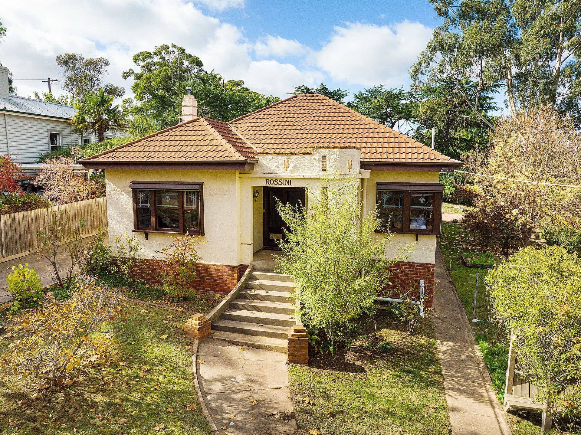 32 Bowden Street, Castlemaine - Thumbnail 2