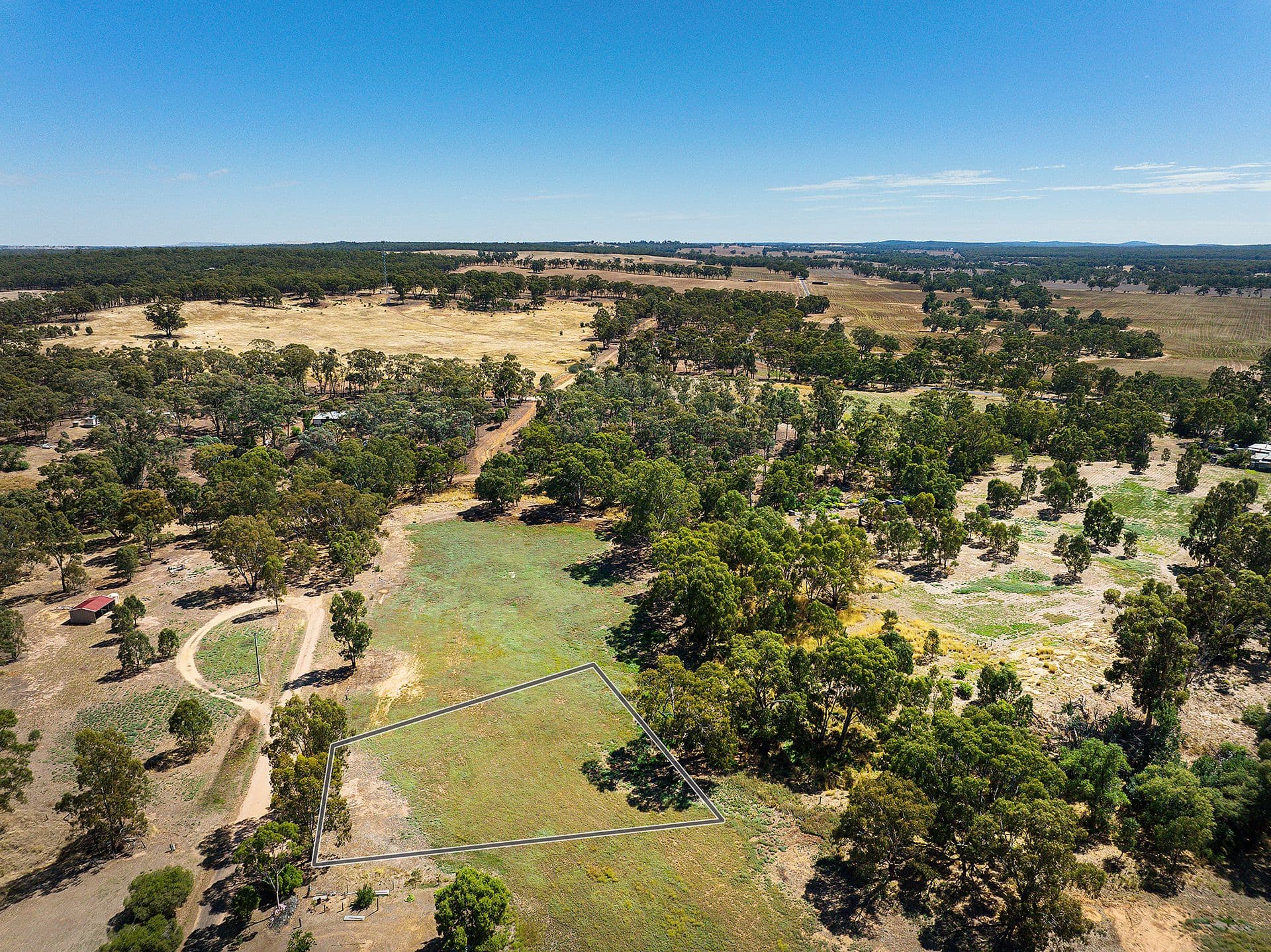 20 Ross Drive, Castlemaine - Thumbnail 5