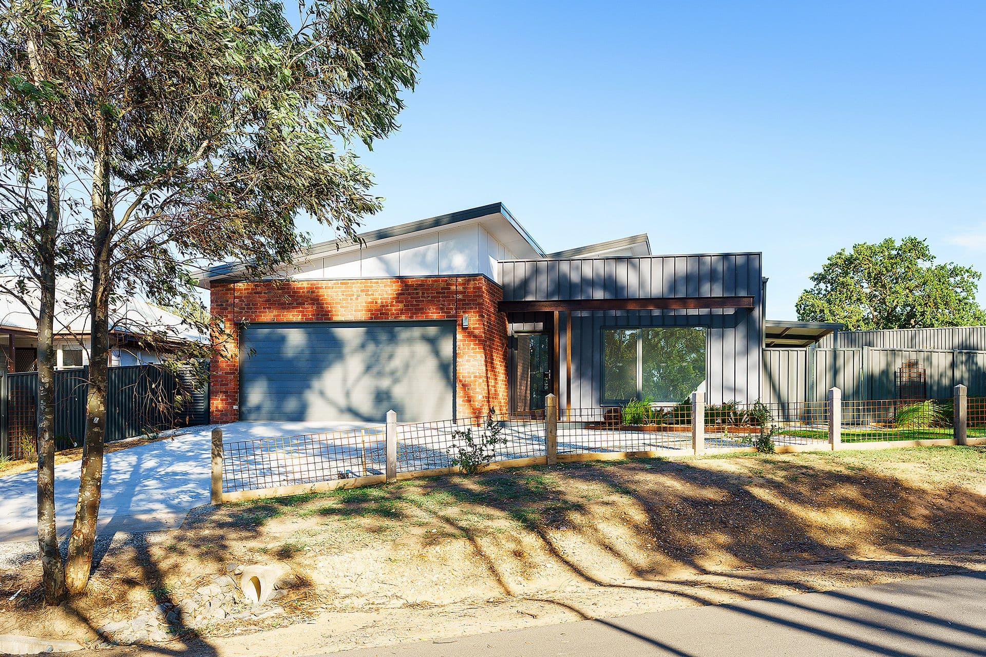 85A Diamond Gully Road, McKenzie Hill - Image 1