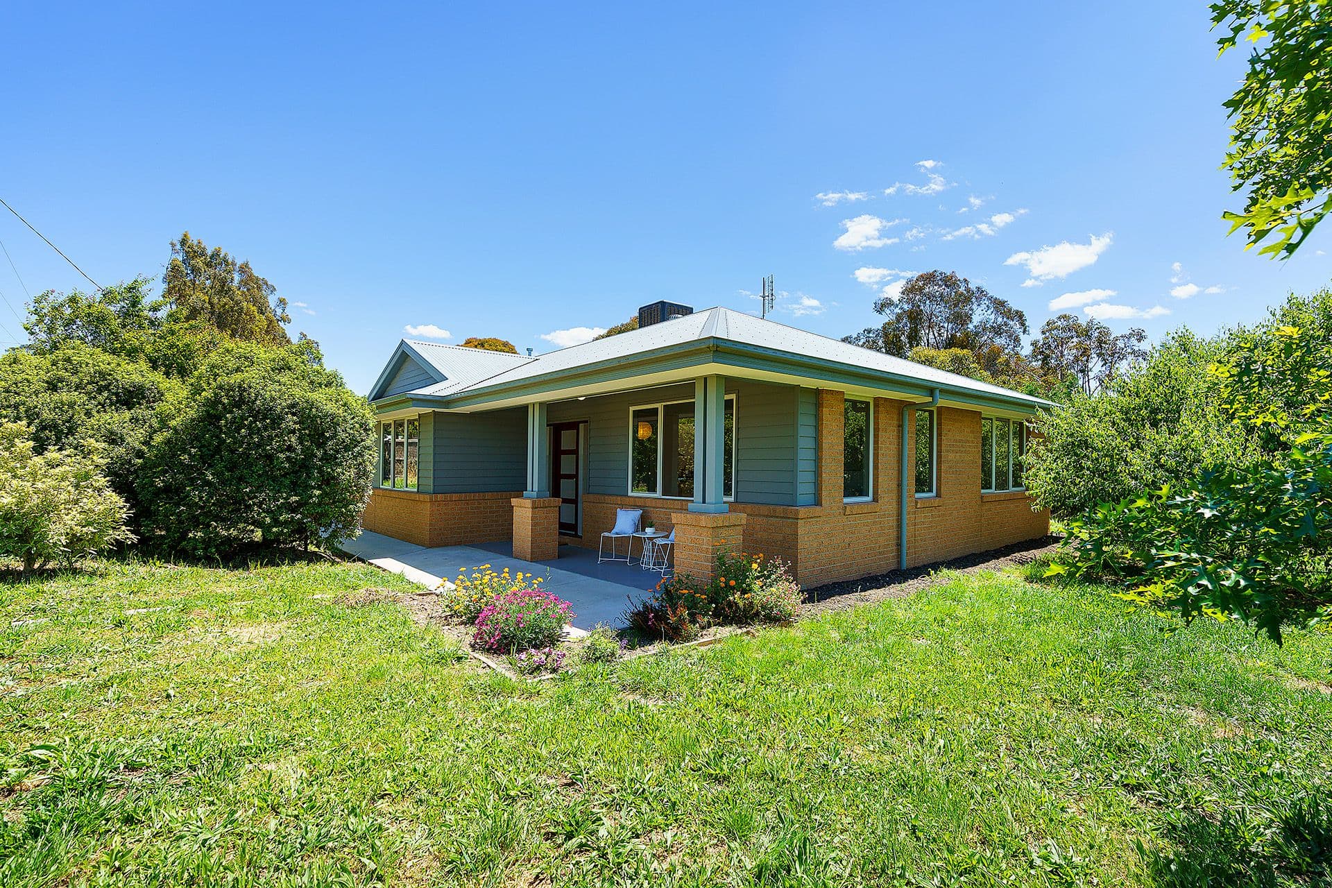 28 Neates Road, Campbells Creek - Thumbnail 2