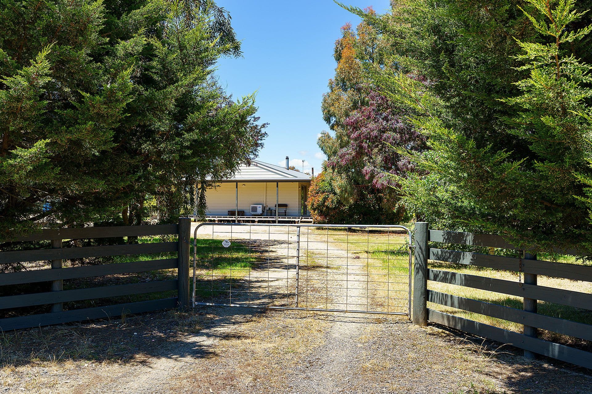 42 Thornhill Lane, Elphinstone - Thumbnail 4