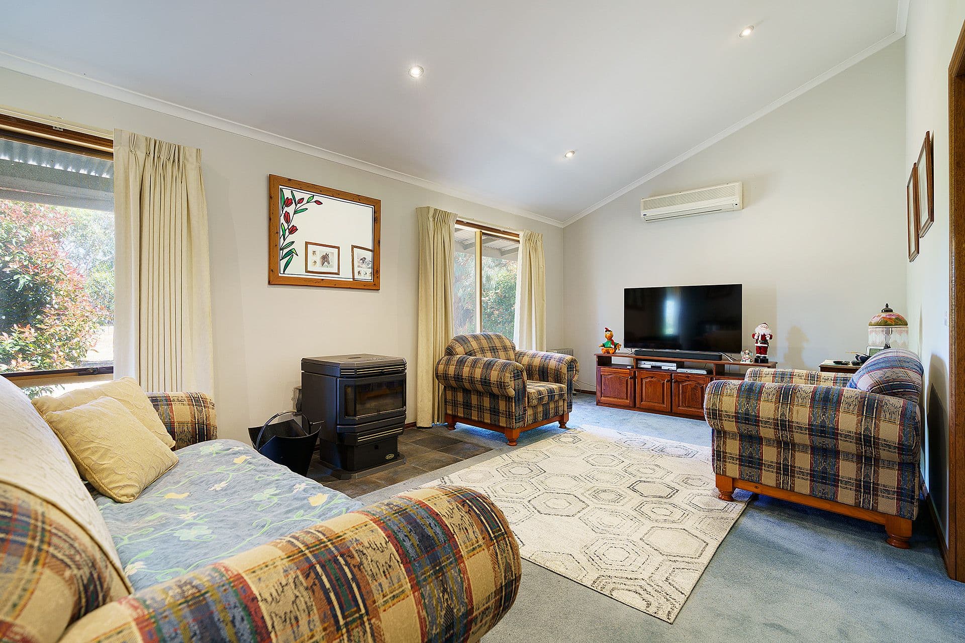 42 Thornhill Lane, Elphinstone - Thumbnail 7