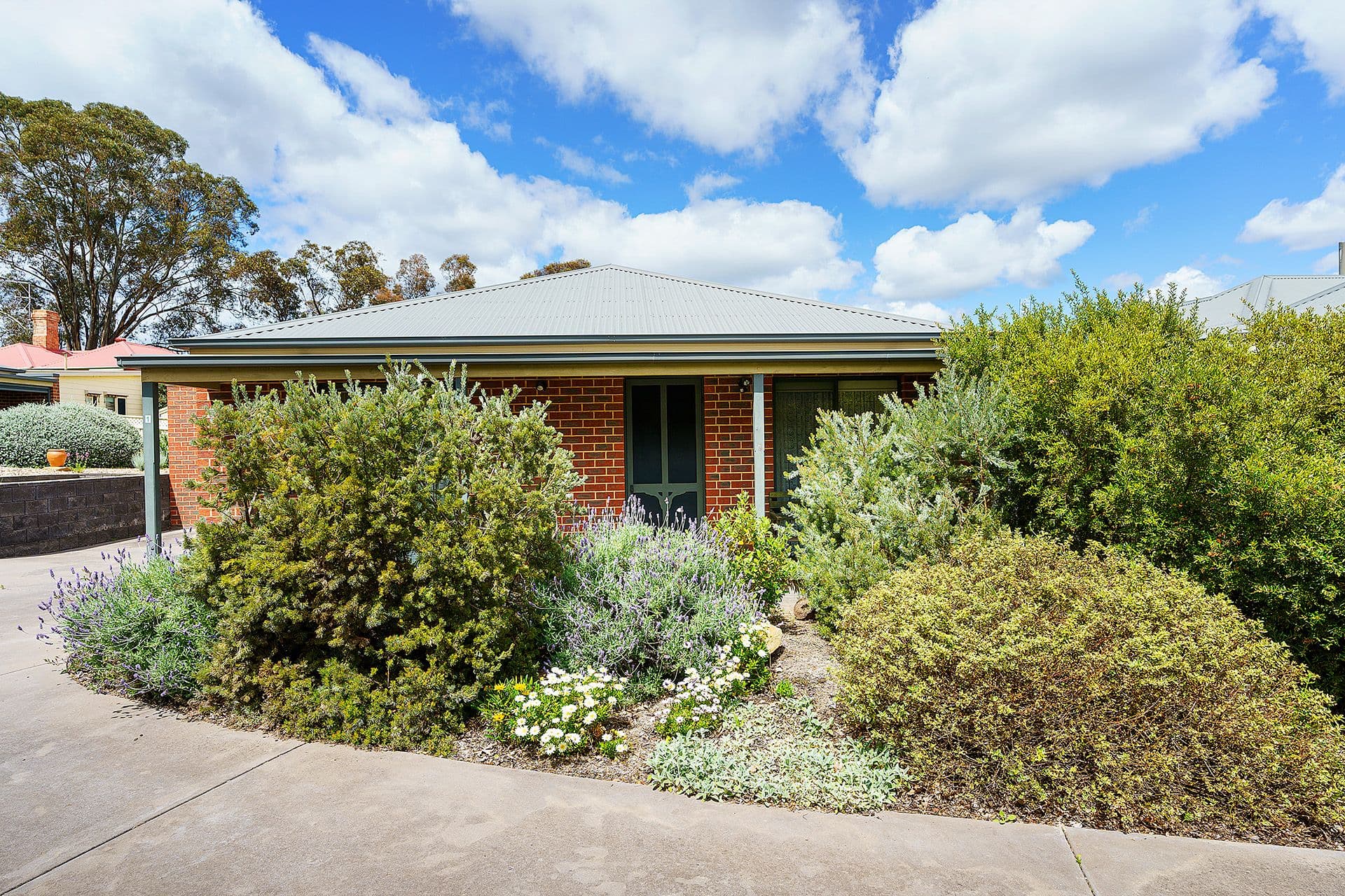 1/308 Barker Street, Castlemaine - Thumbnail 3