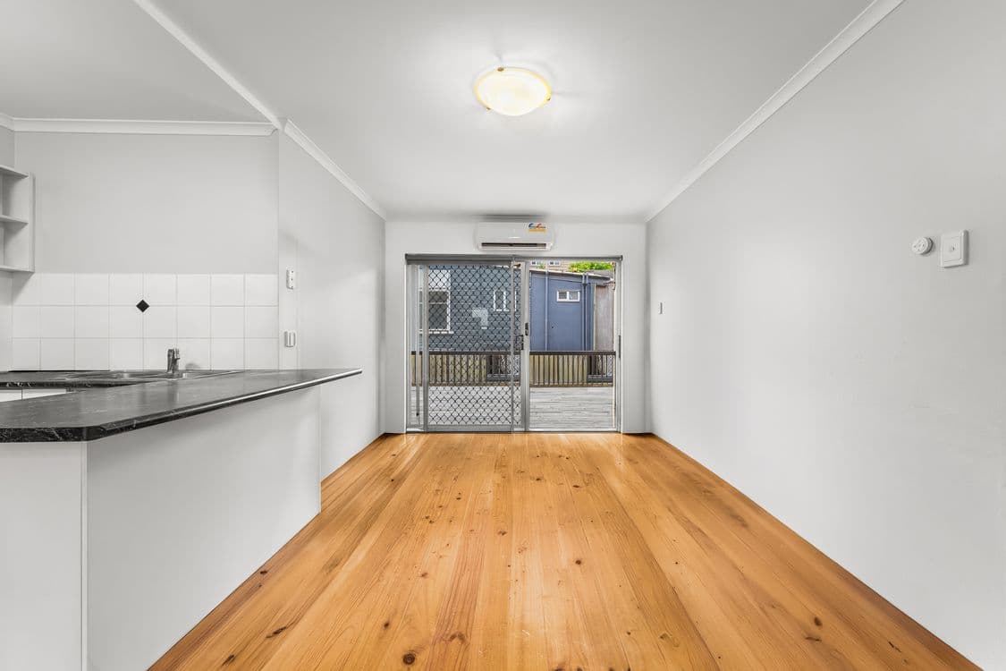 3/13 Elfin Street, EAST BRISBANE, QLD 4169, East Brisbane - Thumbnail 4