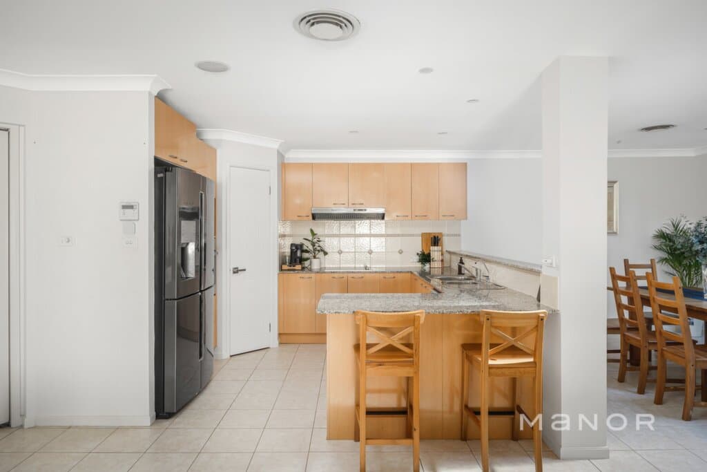 6 Carrabai Place, Baulkham Hills, NSW, Baulkham Hills - Thumbnail 5