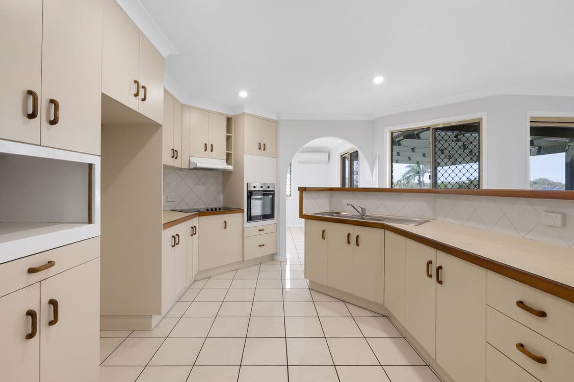 14 Challenger Street, BEACONSFIELD, QLD 4740, Beaconsfield - Thumbnail 3