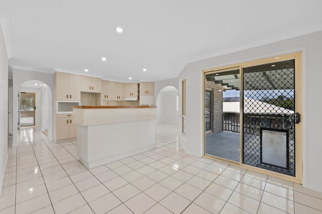 14 Challenger Street, BEACONSFIELD, QLD 4740, Beaconsfield - Thumbnail 4