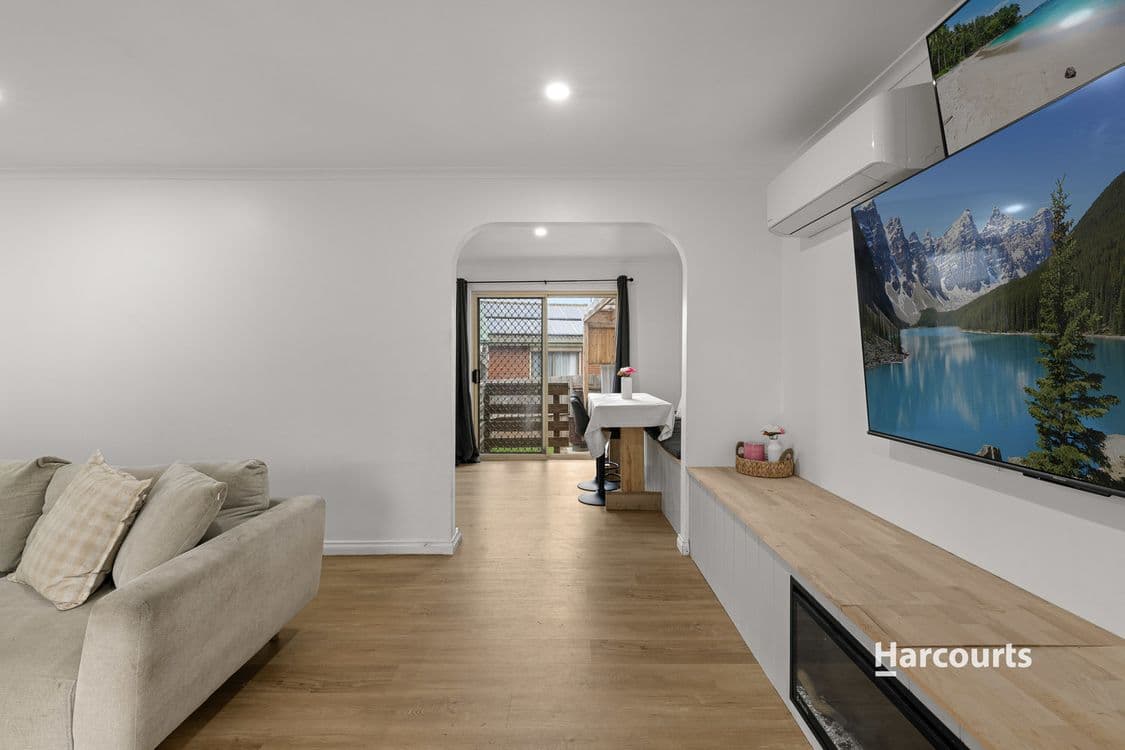 6 Paramount Way, Pakenham, VIC 3810, Pakenham - Thumbnail 5