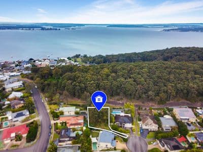 35 Pebble Beach Court, Belmont, BELMONT, Belmont - Image 1