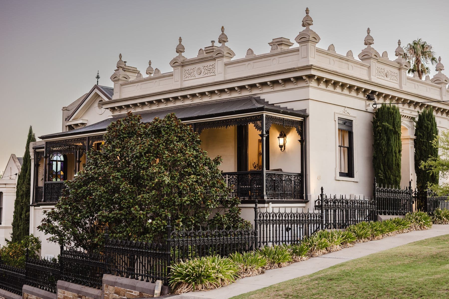 49 Rowan Street, Bendigo VIC 3550, Bendigo - Thumbnail 2