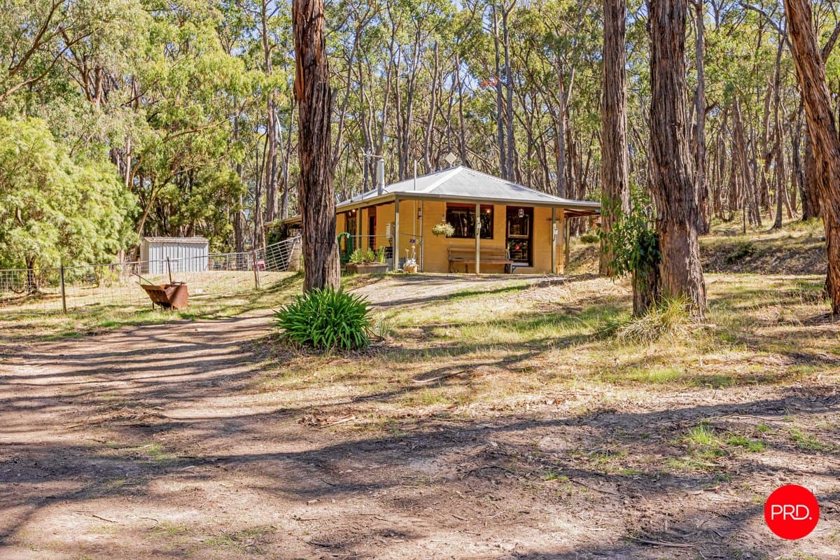 185 Scobles Road, DRUMMOND VIC 3461, Drummond - Image 1