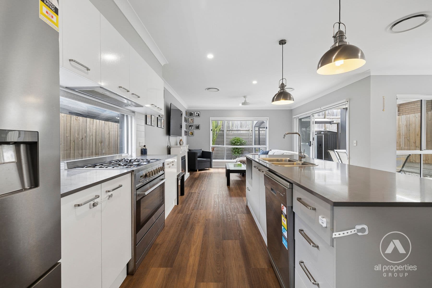 3 Leaf Street, Greenbank QLD 4124, Greenbank - Thumbnail 8