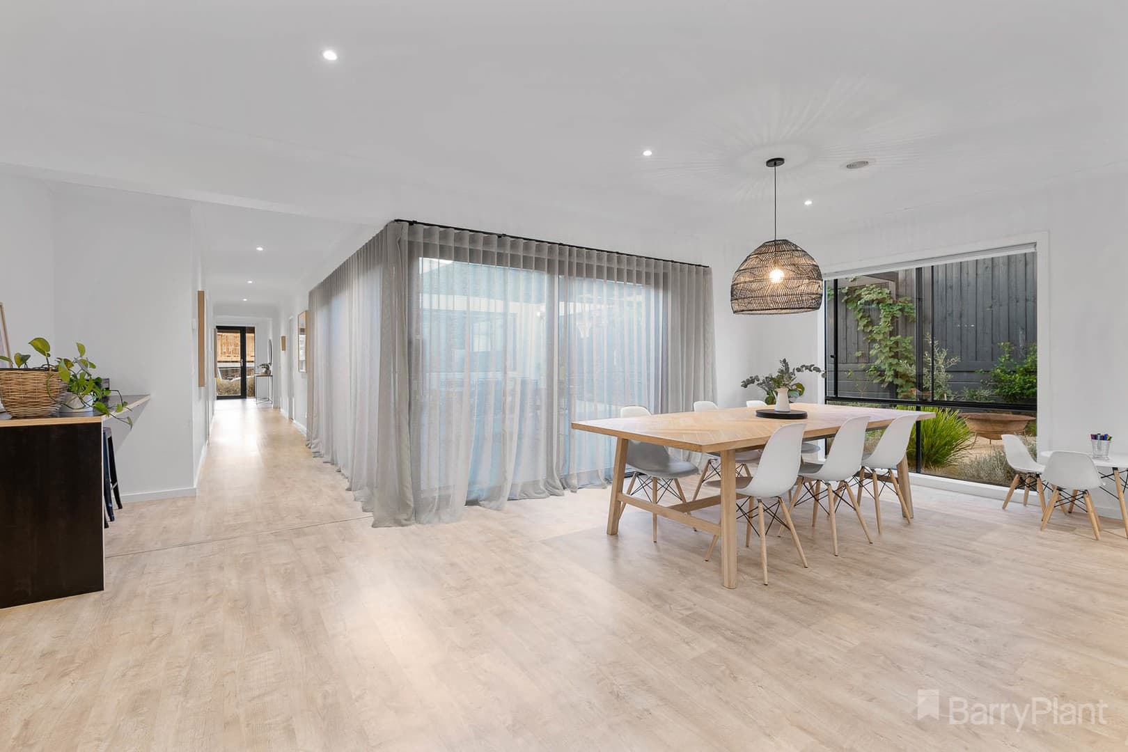 10 Valentine Crescent, Officer, VIC 3809, Officer - Thumbnail 5