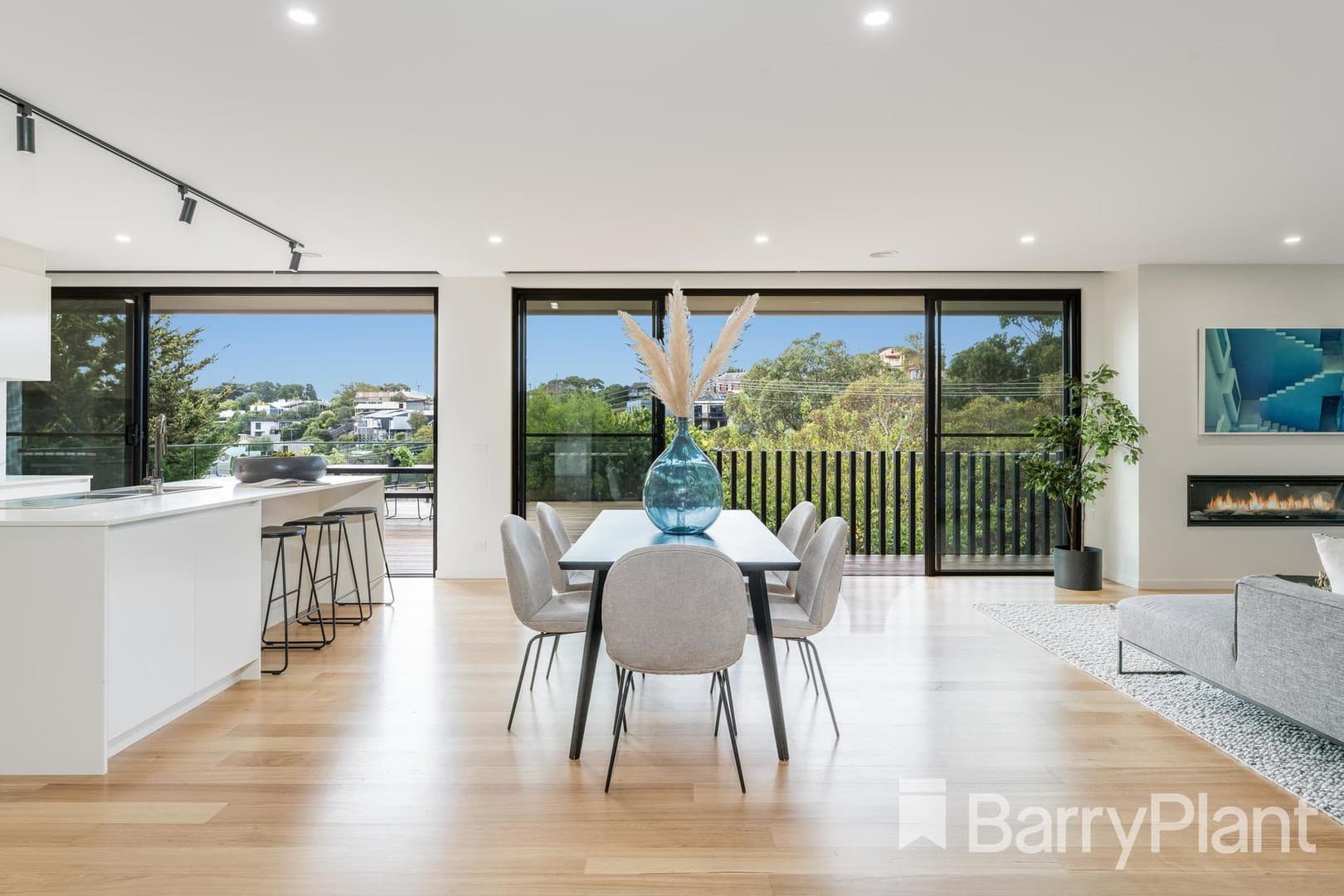 35 Queens Road, Newtown, VIC 3220, Newtown - Thumbnail 3