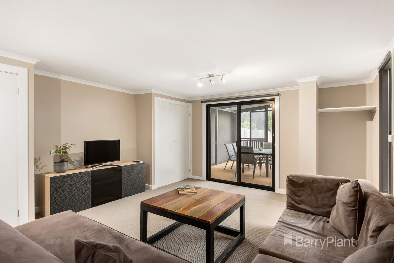 6 Cormorant Place, Dingley Village, VIC 3172, Dingley Village - Thumbnail 4