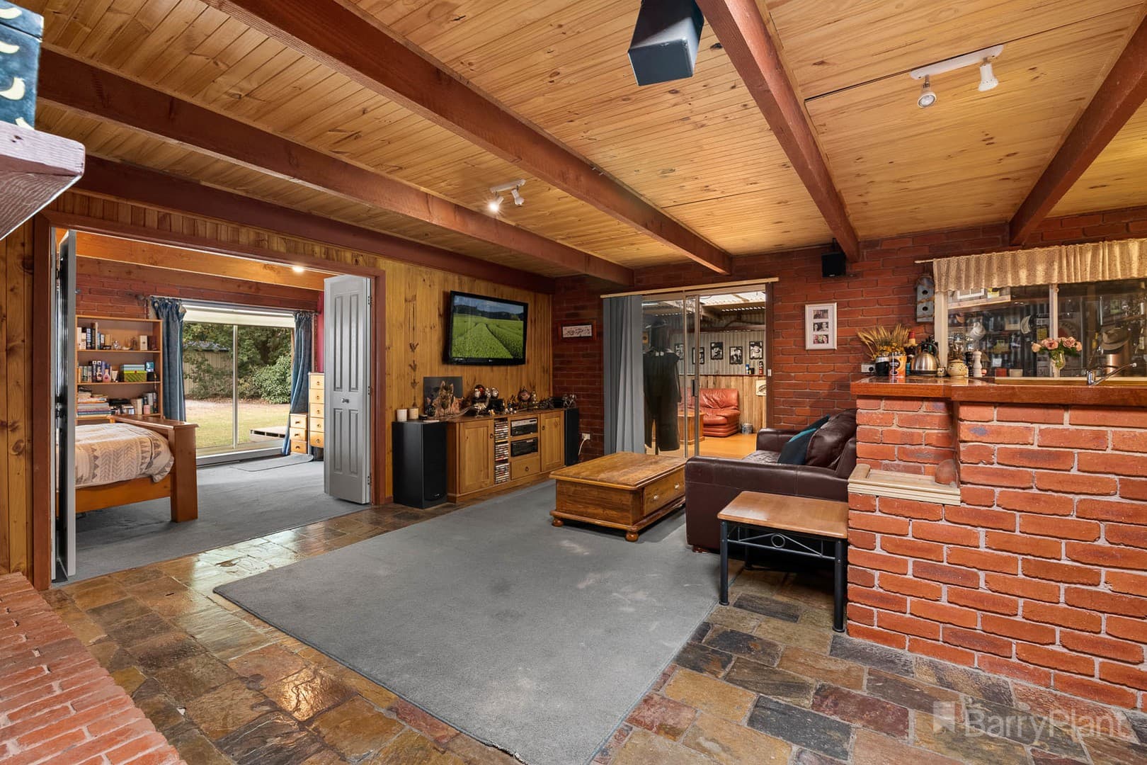 212 Toomuc Valley Road, Pakenham, VIC 3810, Pakenham - Thumbnail 5
