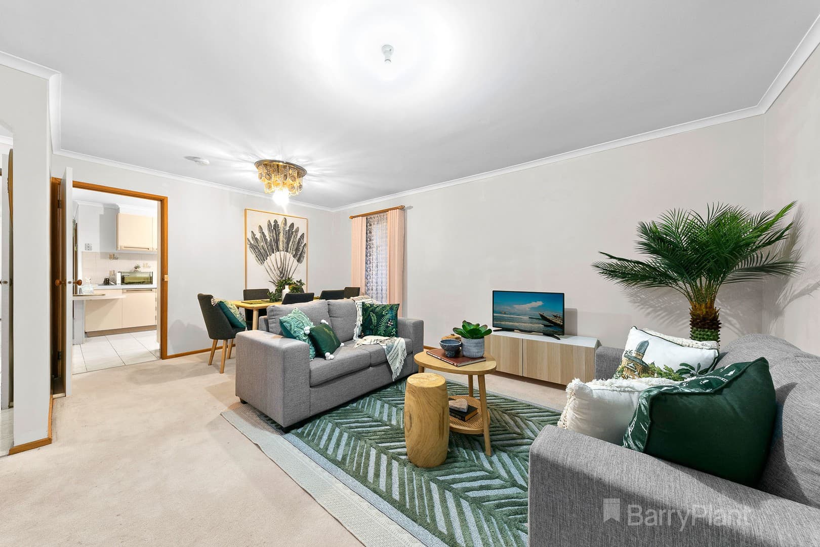 17 Salignus Court, Narre Warren, VIC 3805, Narre Warren - Thumbnail 2
