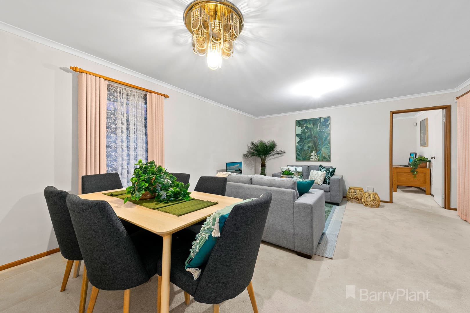 17 Salignus Court, Narre Warren, VIC 3805, Narre Warren - Thumbnail 3