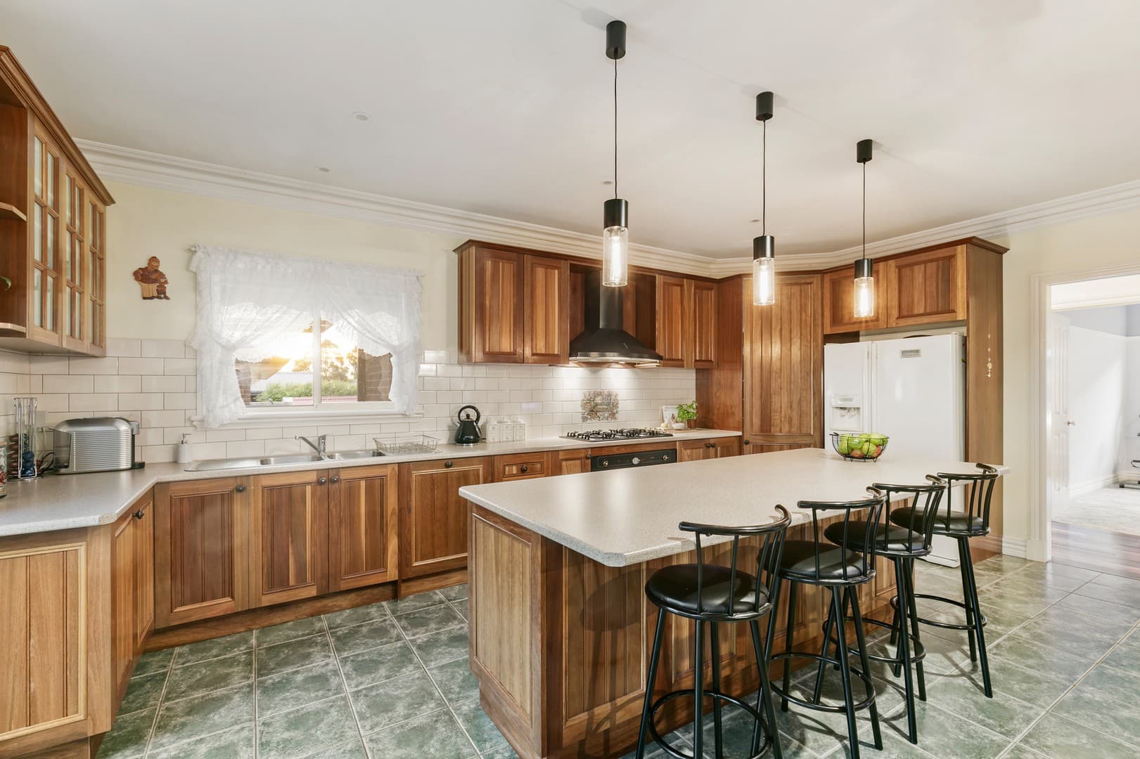 21 Gillow  Grove, Doreen, VIC 3754, Doreen - Thumbnail 5