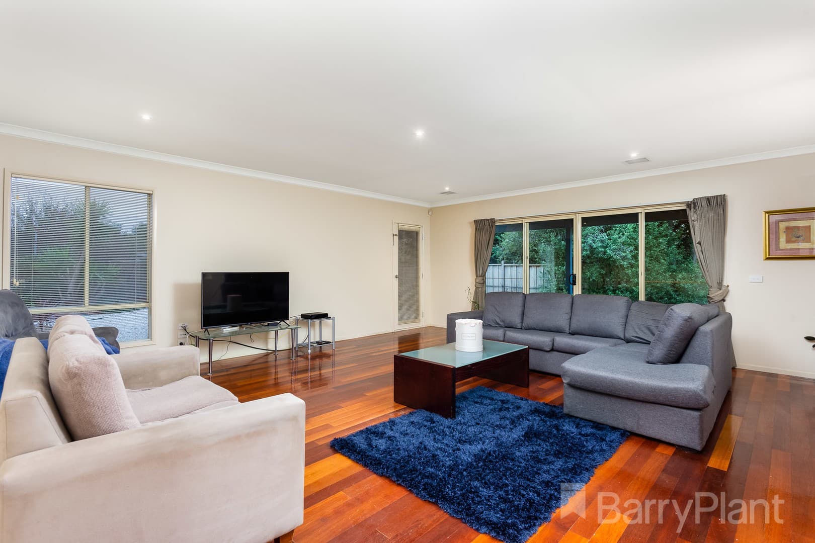 11 Lowess Lane, Sanctuary Lakes, VIC 3030, Point Cook - Thumbnail 7