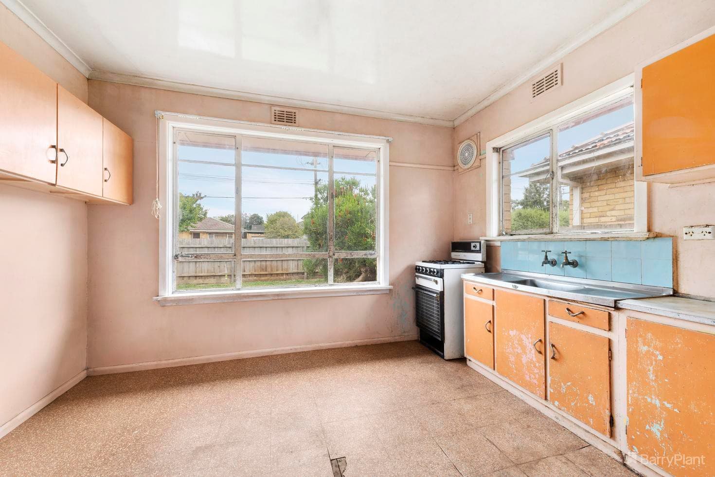 32 Wingrove Street, Forest Hill, VIC 3131, Forest Hill - Thumbnail 4