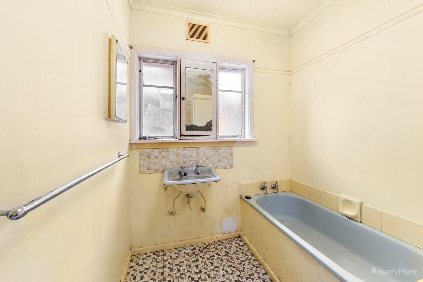 32 Wingrove Street, Forest Hill, VIC 3131, Forest Hill - Thumbnail 7