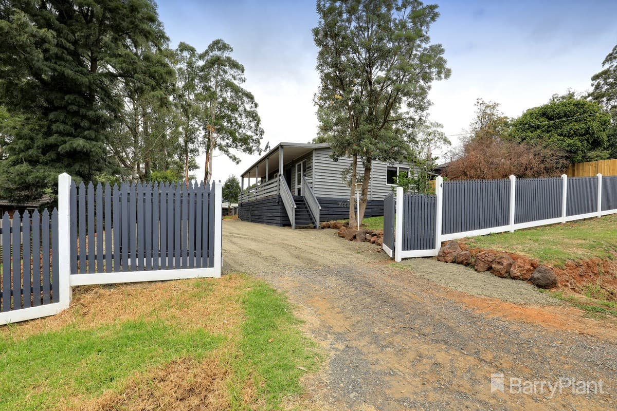 4 Beatty Parade, Cockatoo, VIC 3781, Cockatoo - Image 1