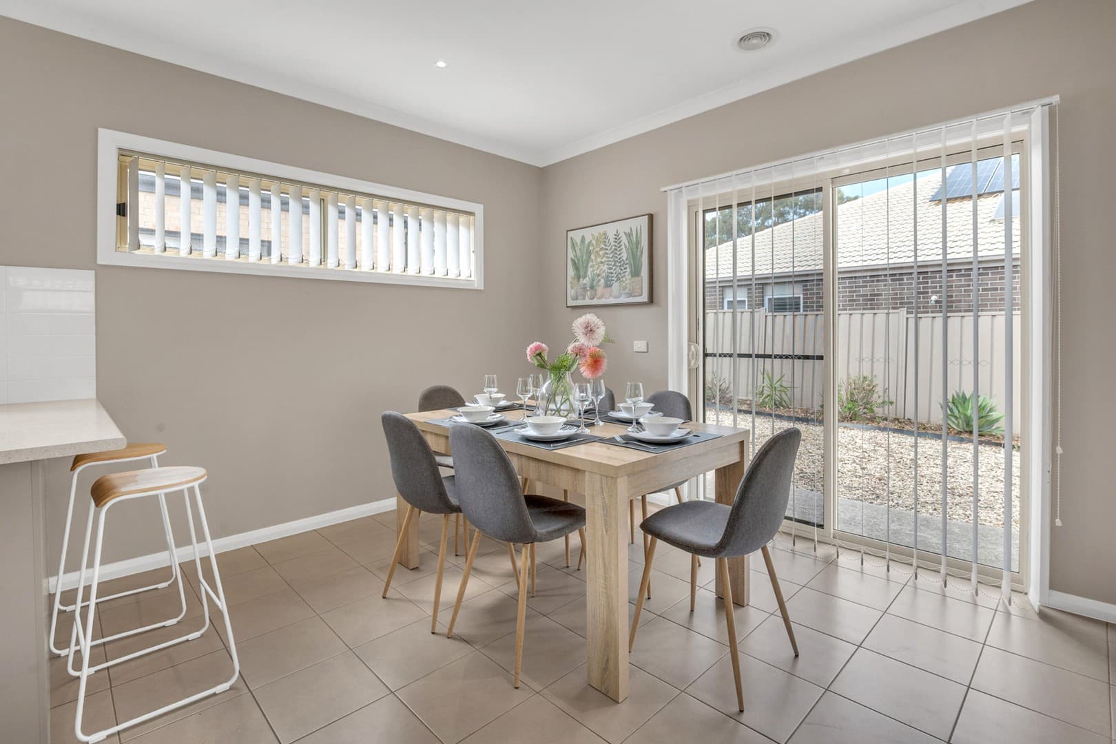 15 Jirrahlinga Terrace, Craigieburn, VIC 3064, Craigieburn - Thumbnail 3