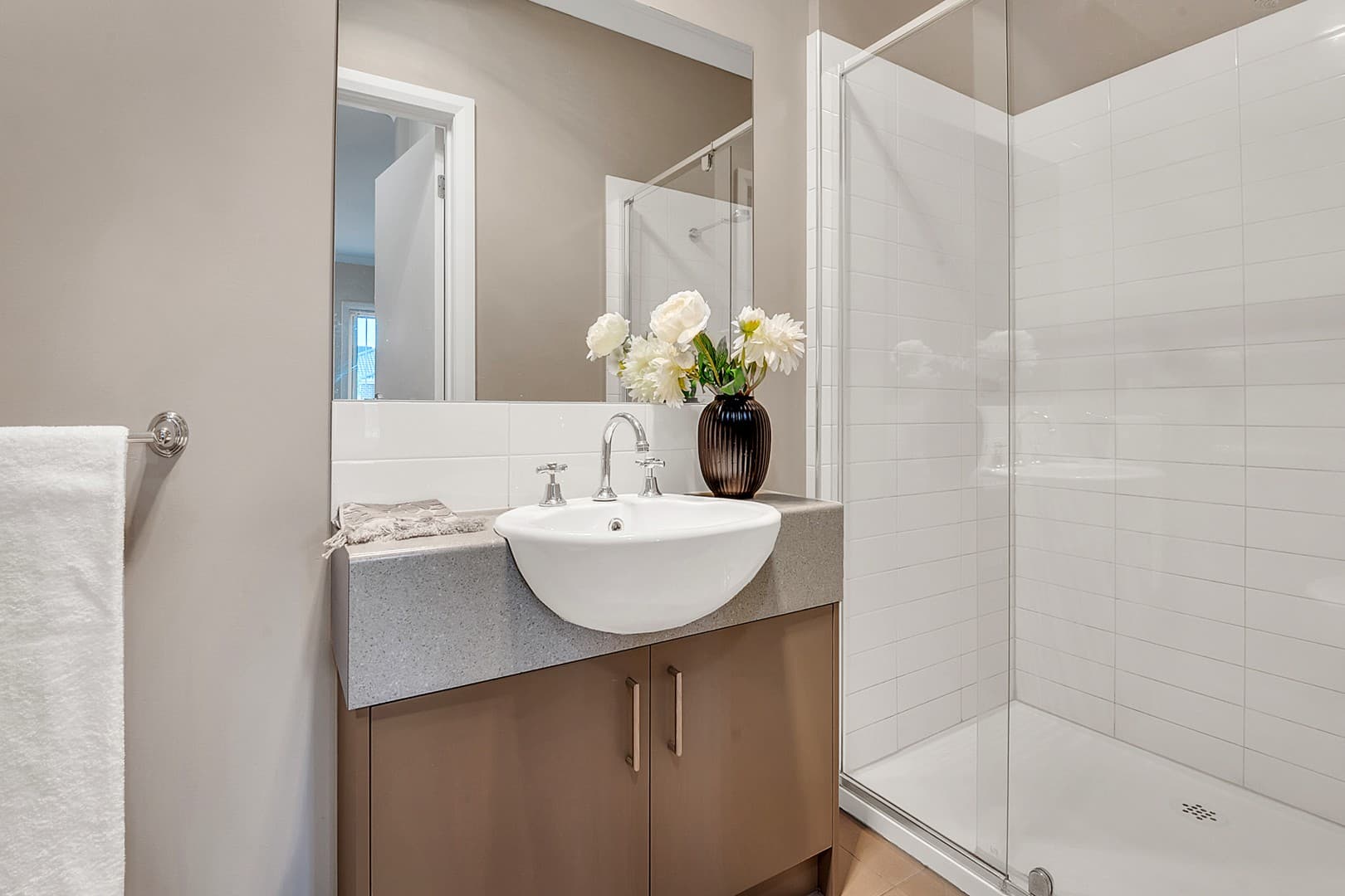 15 Jirrahlinga Terrace, Craigieburn, VIC 3064, Craigieburn - Thumbnail 7