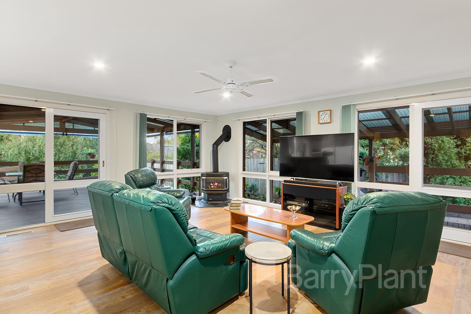 6 Ensign Close, Wantirna, VIC 3152, Wantirna - Thumbnail 4