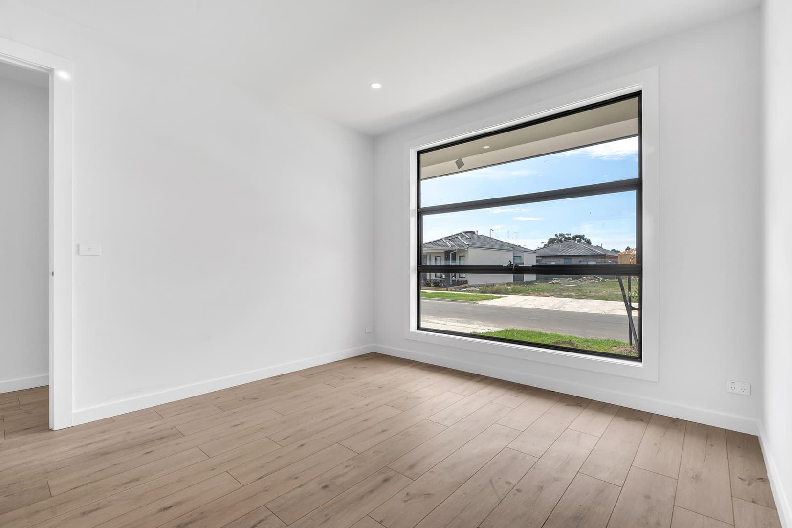 5 Ovata Grove, Donnybrook, VIC 3064, Donnybrook - Thumbnail 4
