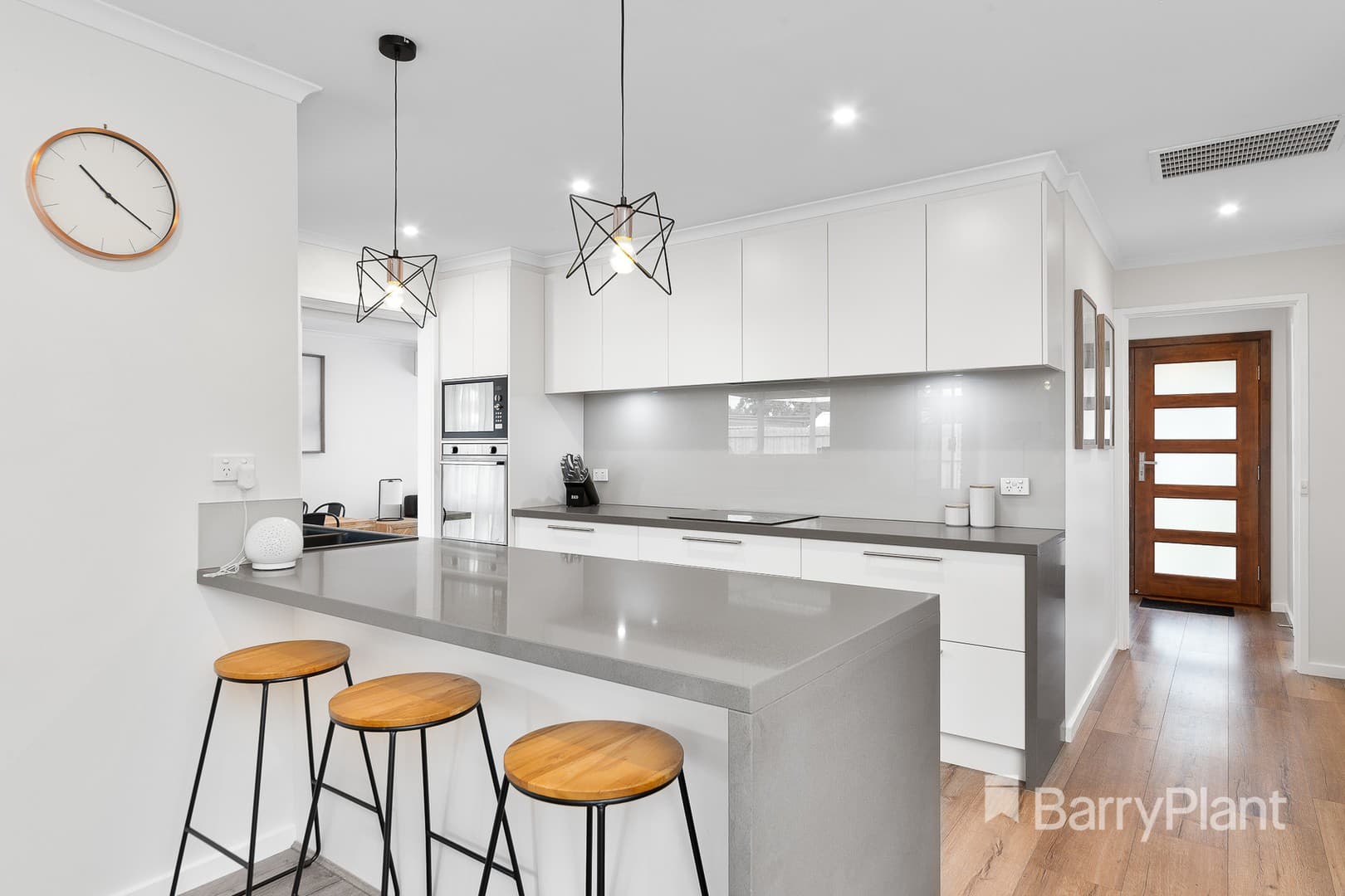 2 Dean Court, Epping, VIC 3076, Epping - Thumbnail 5