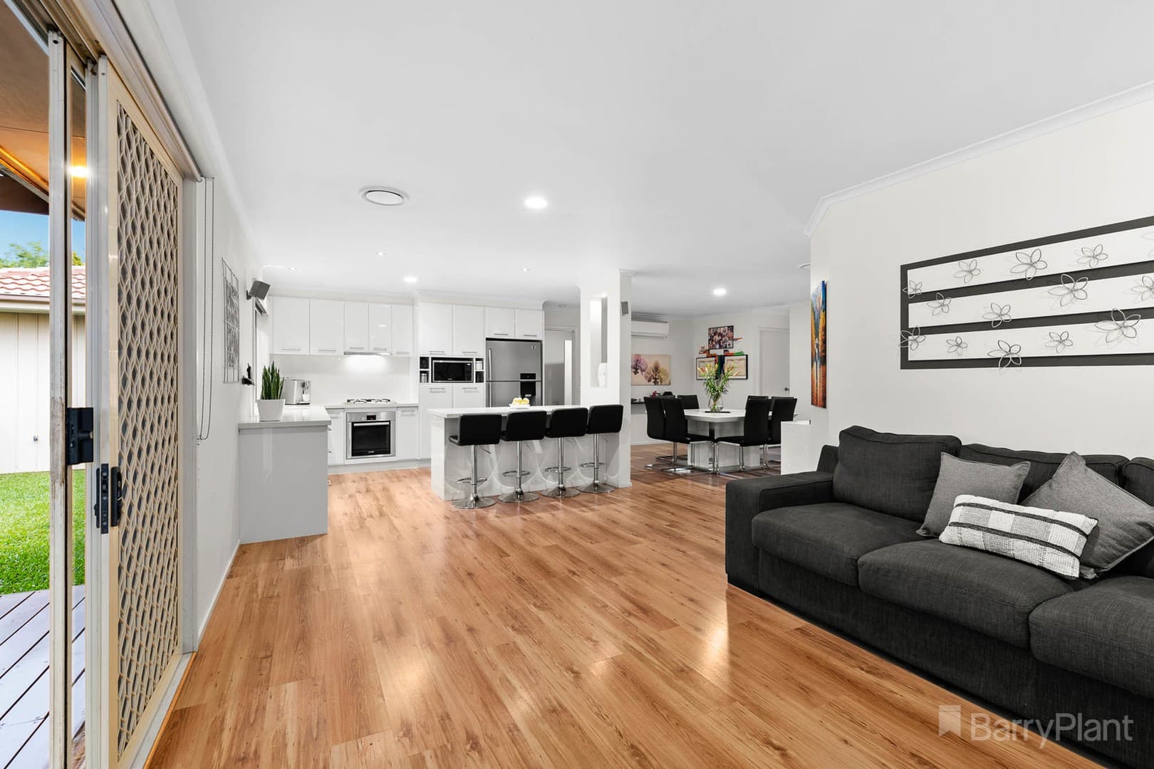 15 Hansen Court, Narre Warren, VIC 3805, Narre Warren - Thumbnail 2