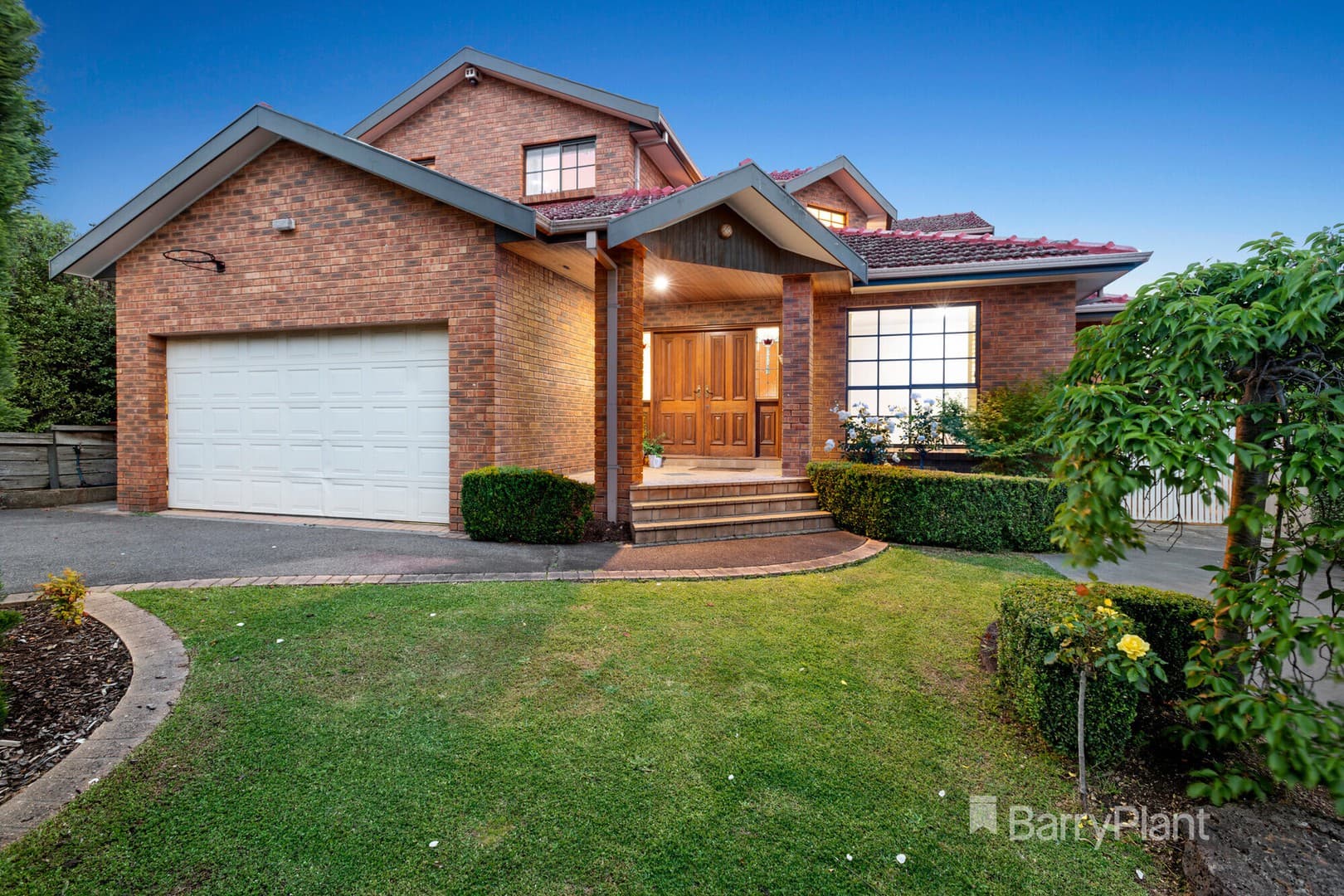 26 Patrick Close, Greensborough, VIC 3088, Greensborough - Thumbnail 2