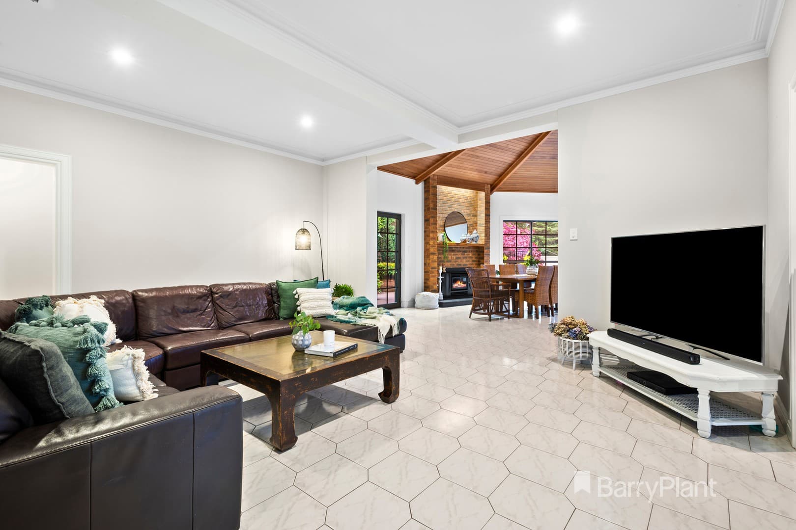 26 Patrick Close, Greensborough, VIC 3088, Greensborough - Thumbnail 8