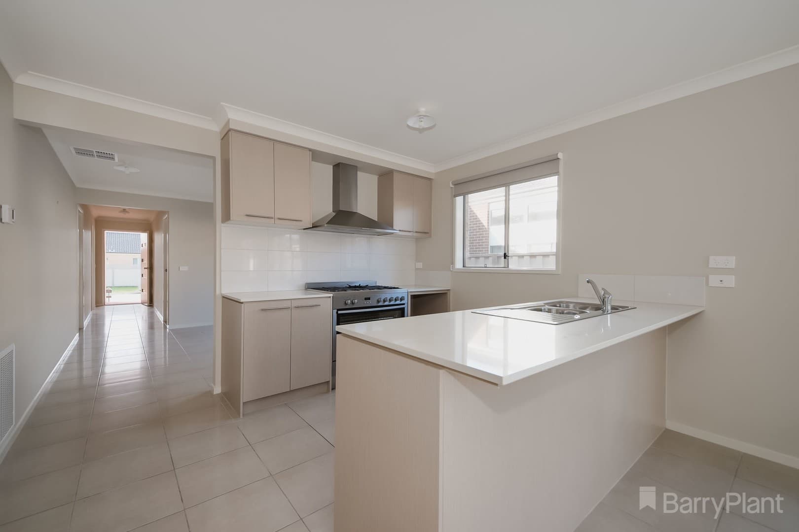 3 Margitta Lane, Pakenham, VIC 3810, Pakenham - Thumbnail 2