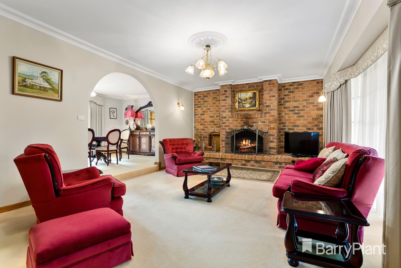 5 Strickland Drive, Wheelers Hill, VIC 3150, Wheelers Hill - Thumbnail 3