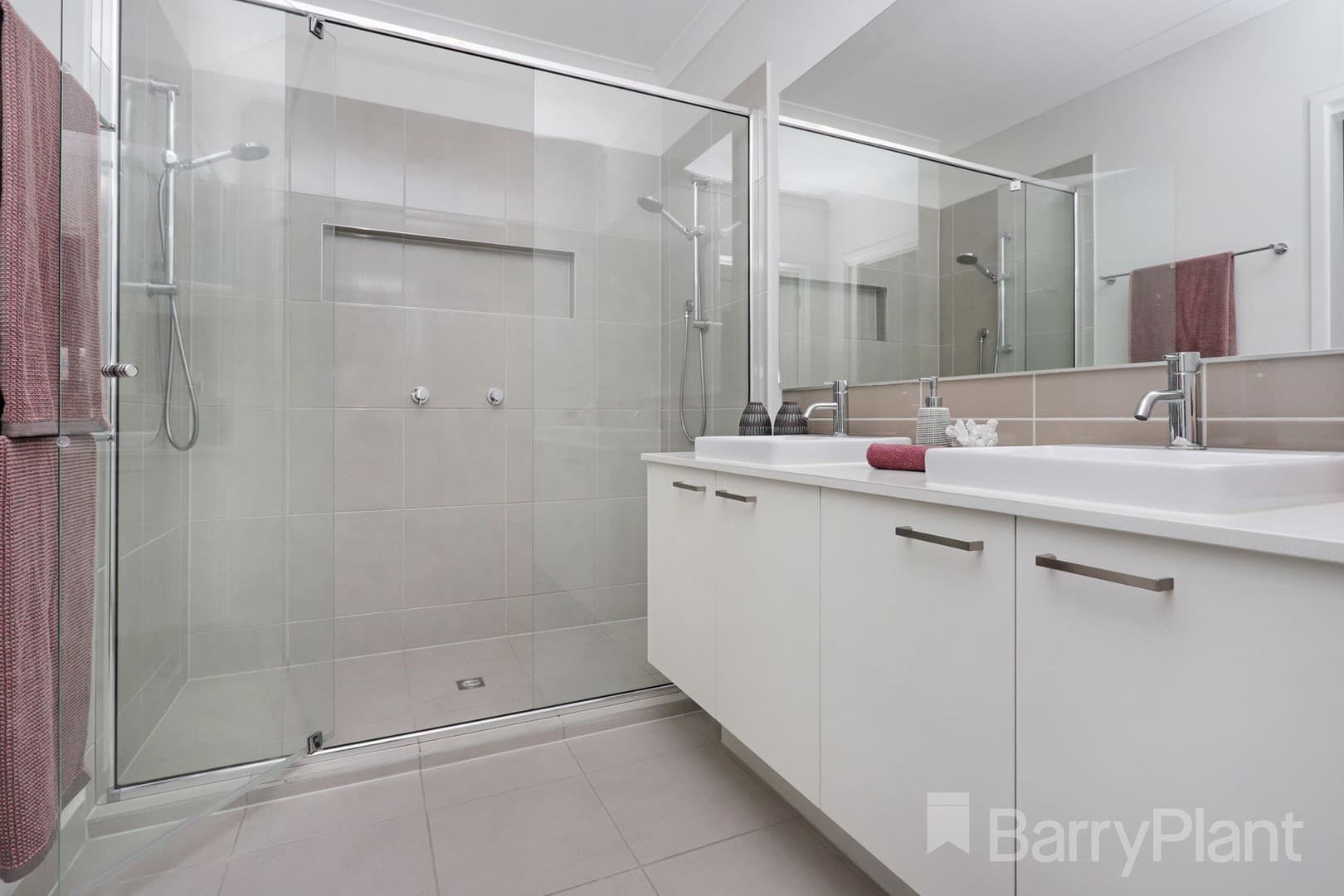 19 Wardan Avenue, Greenvale, VIC 3059, Greenvale - Thumbnail 8