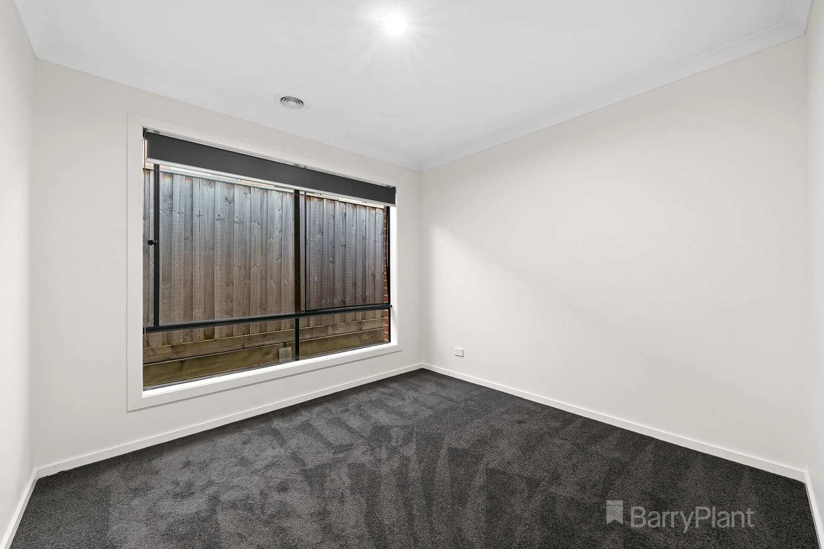 14 Rockford Street, Pakenham, VIC 3810, Pakenham - Thumbnail 6