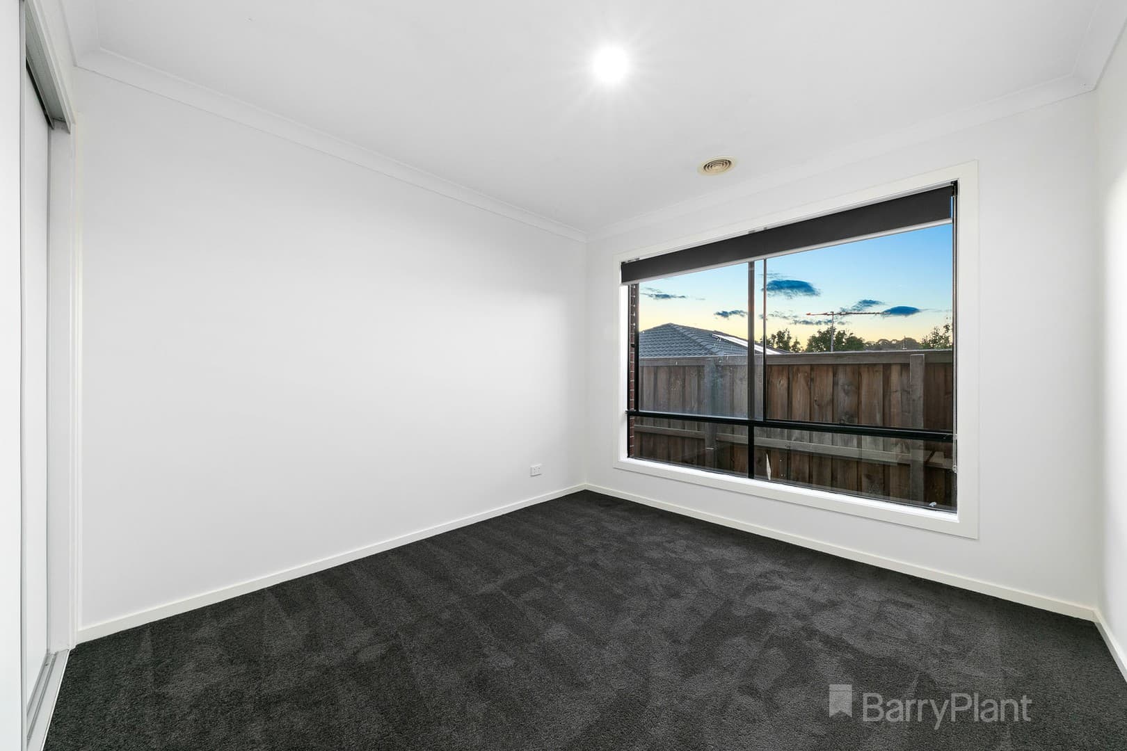 14 Rockford Street, Pakenham, VIC 3810, Pakenham - Thumbnail 7