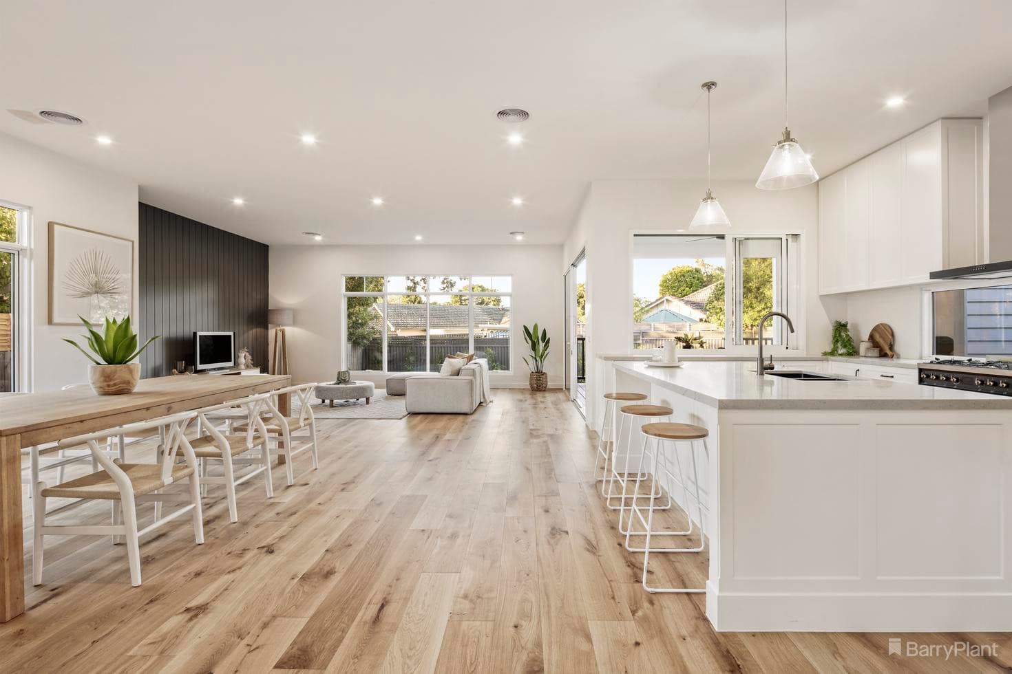 29 Charlton Street, Blackburn North, VIC 3130, Blackburn North - Thumbnail 4