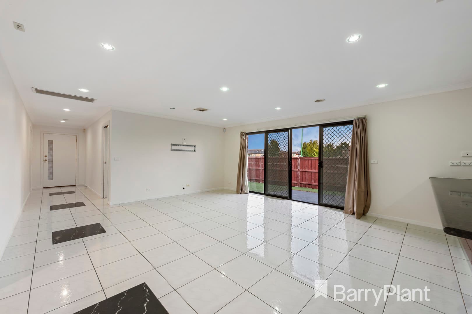 27 Evadene Drive, Tarneit, VIC 3029, Tarneit - Thumbnail 7