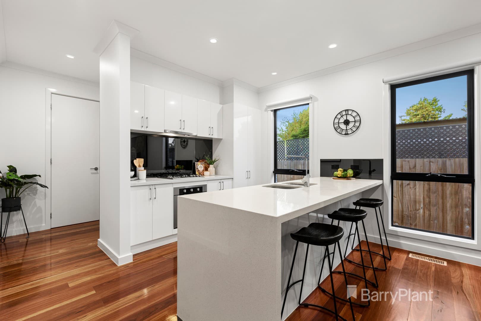 10 Finsbury Court, Kilsyth, VIC 3137, Kilsyth - Thumbnail 3
